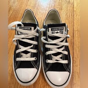 Converse Chuck Taylor All Star Low-Top Sneaker - Little Kid - Black Sz 2.5